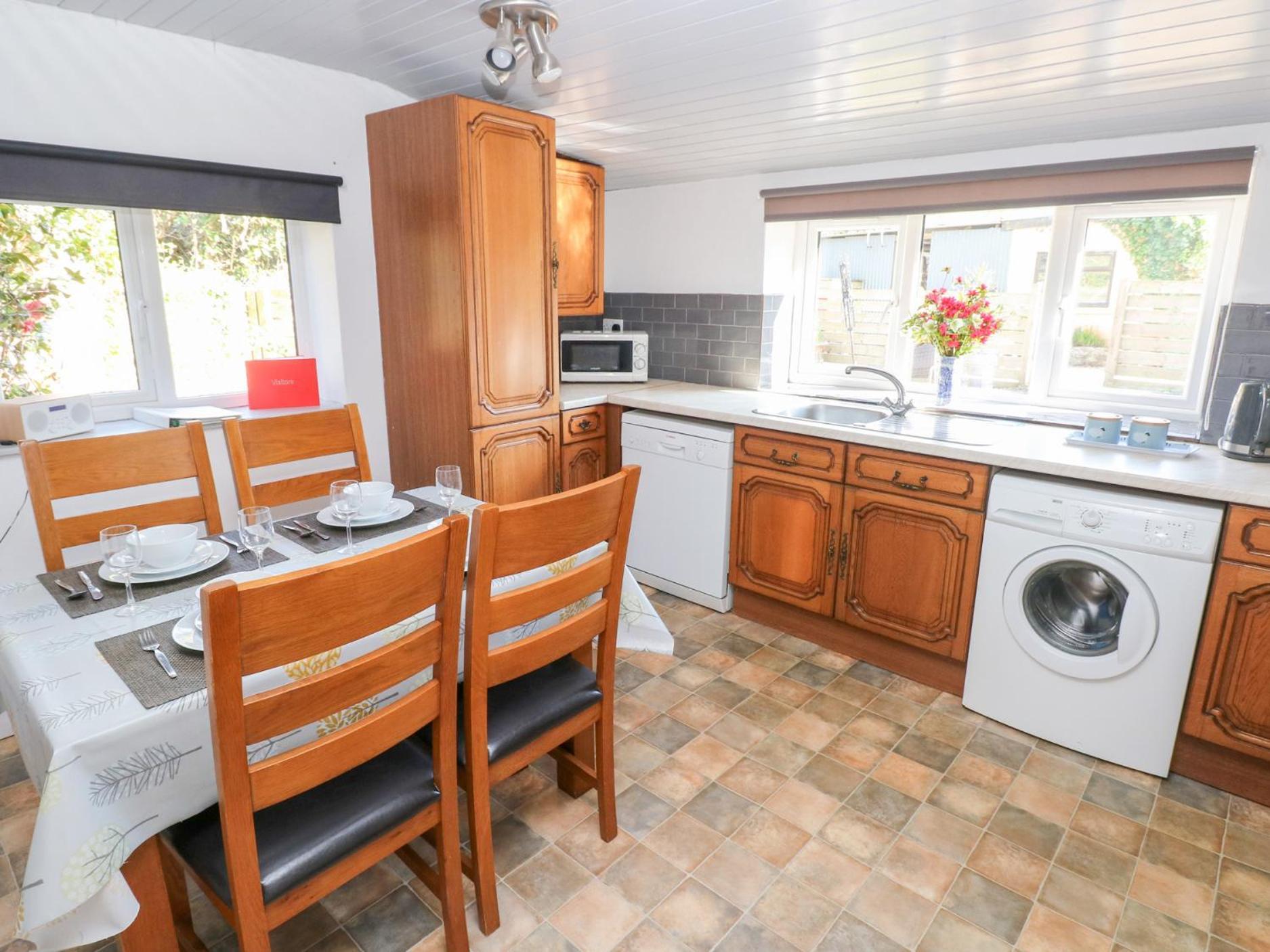 Barn Court Cottage Нарберт Экстерьер фото